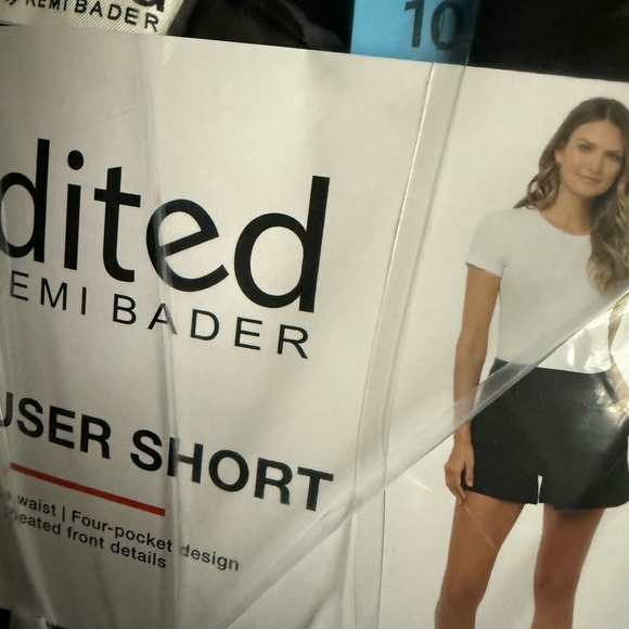 Edited by Remi Bader Women's Black Trouser
Short various sizes - Picture 12 of 17